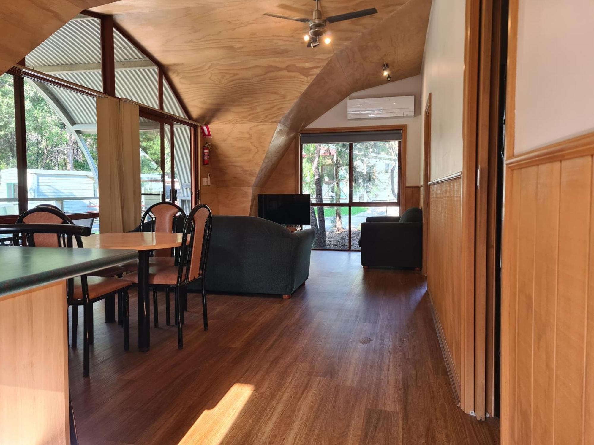 Mallacoota'S Shady Gully Caravan Park 외부 사진
